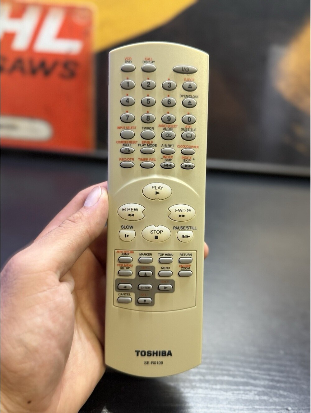 Toshiba SE-R0109 OEM Remote Control DVD VCR Combo Genuine Original